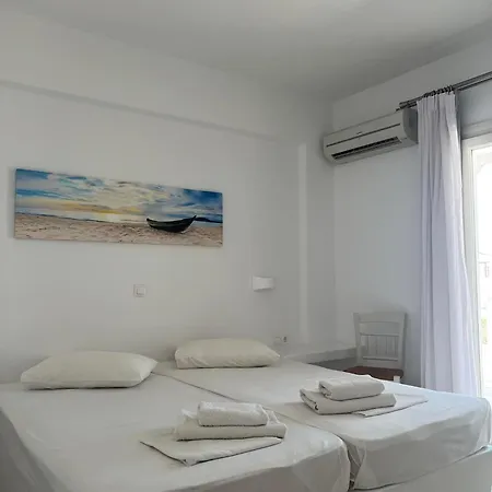 Aegeo * Antiparos Town